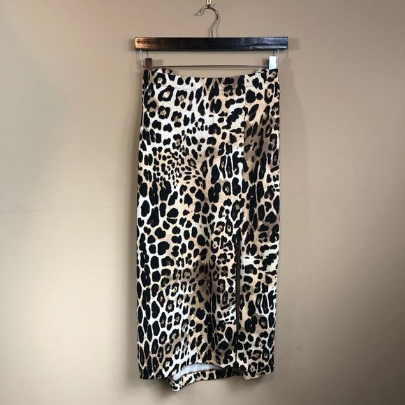 Lane Bryant Knit Cheetah Pencil Skirt - Picture 2 of 5